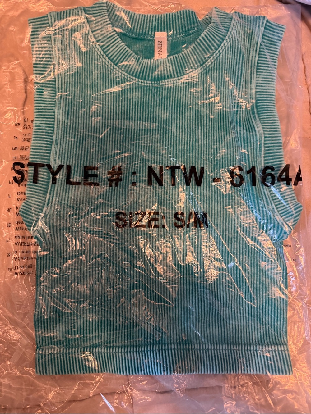Zenana Outfitters Teal Ribbed Tank Top